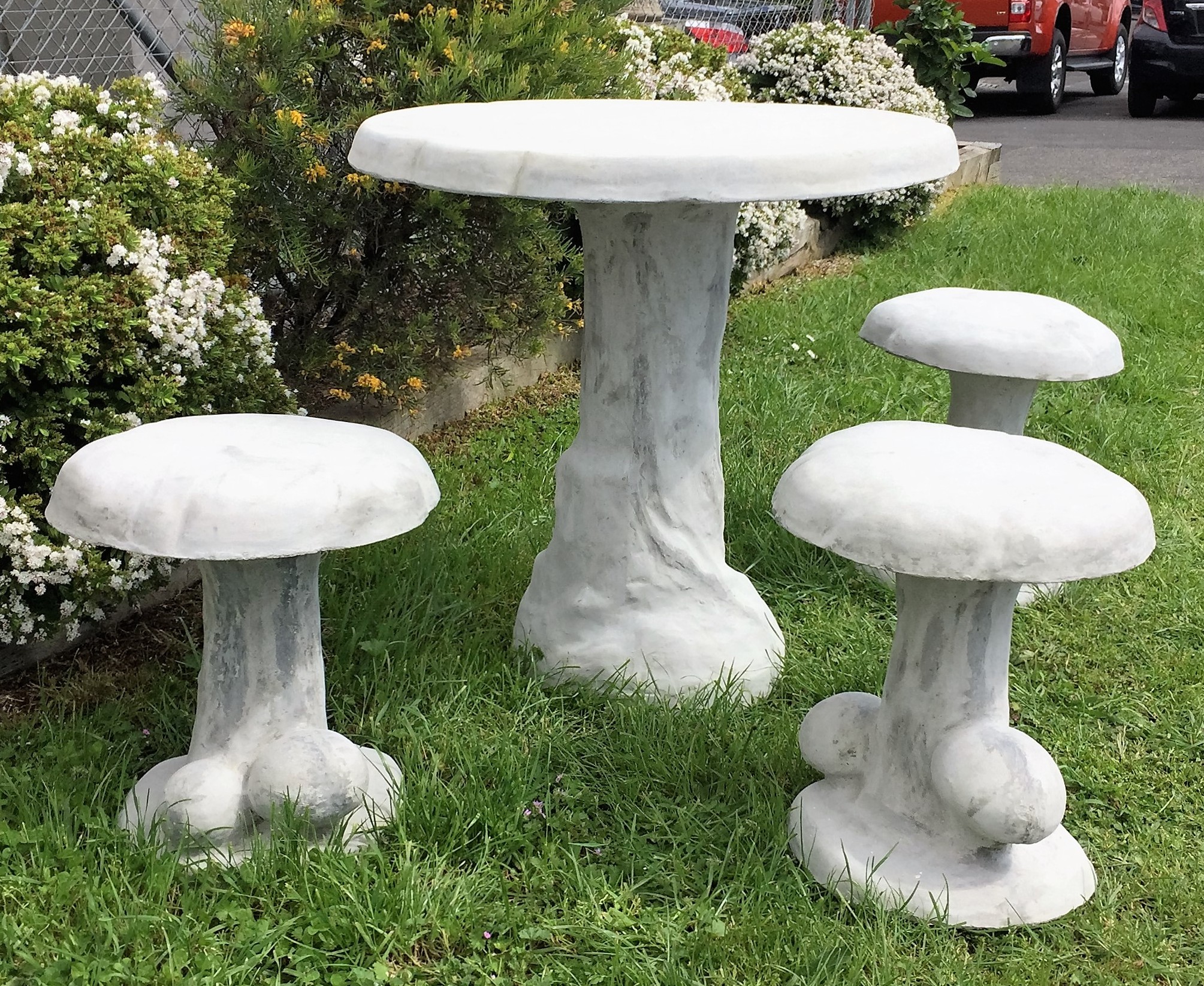 Mushroom Table
